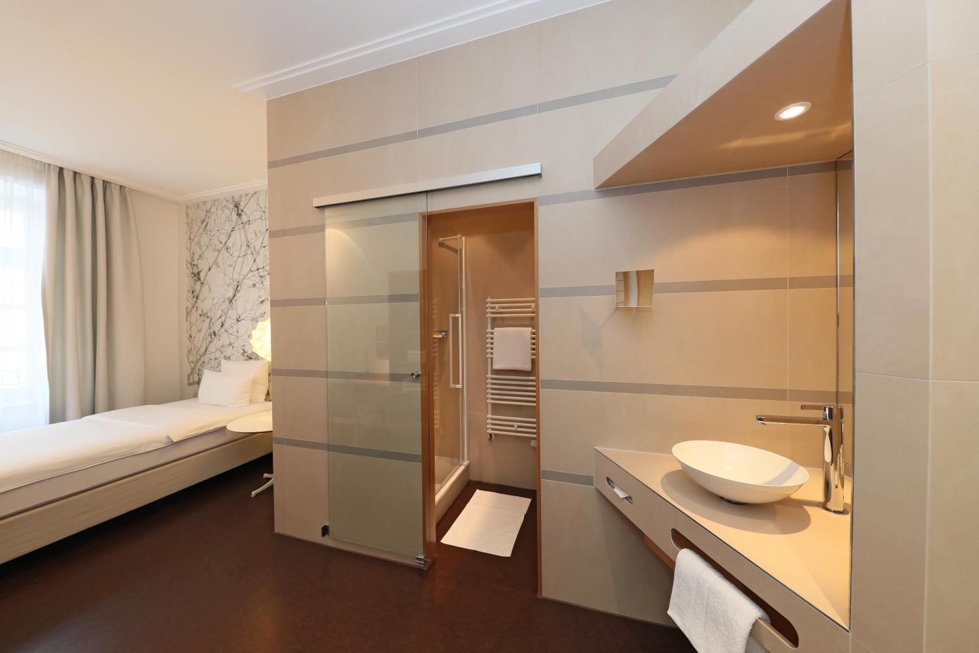 ดีไซน์ โฮเทล ชตัท โรเซนไฮม์ Hotel มิวนิก ห้อง รูปภาพ