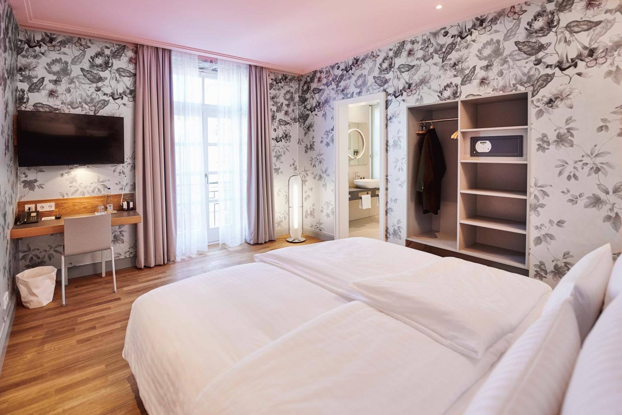 ดีไซน์ โฮเทล ชตัท โรเซนไฮม์ Hotel มิวนิก ภายนอก รูปภาพ