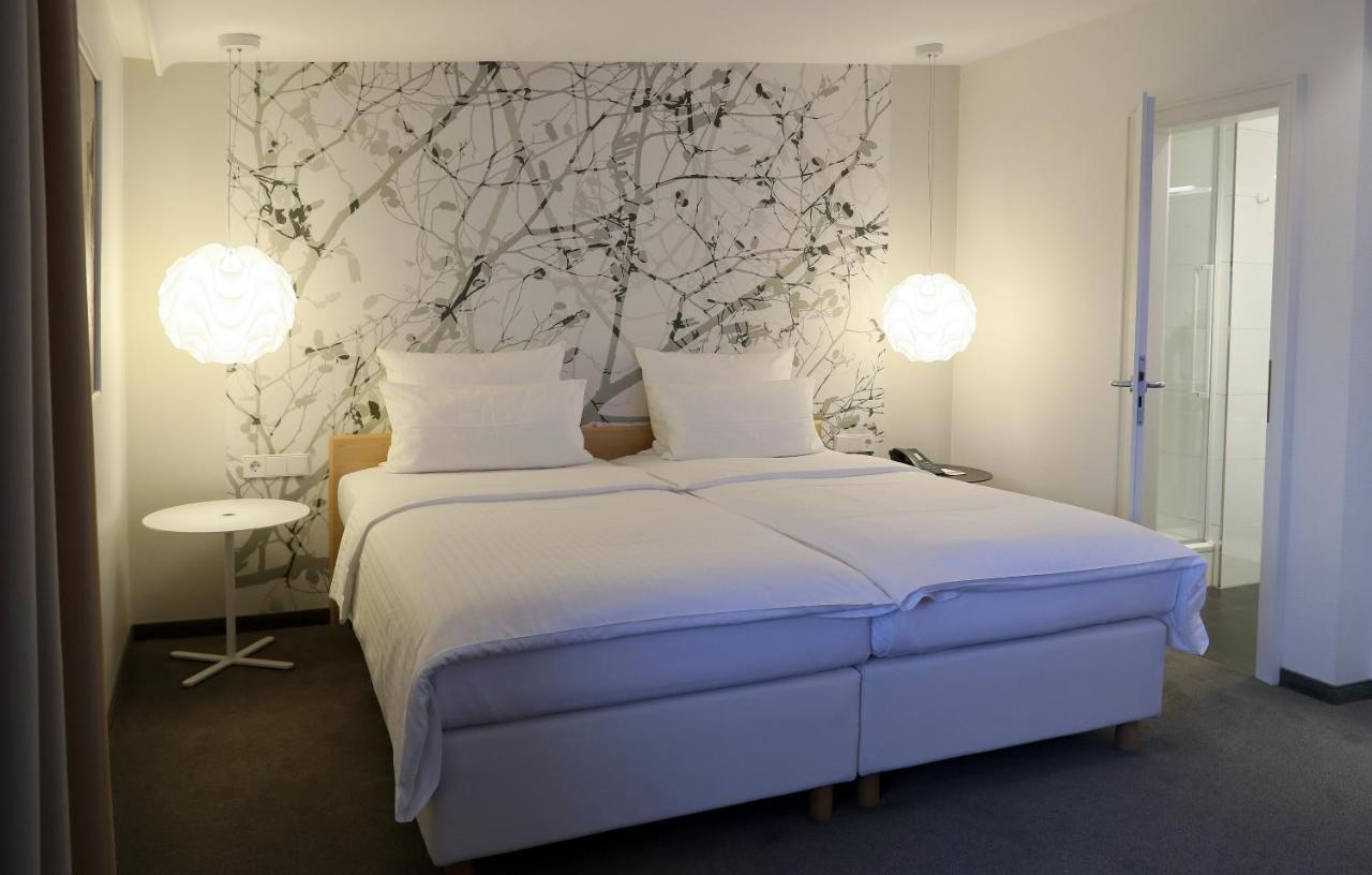 ดีไซน์ โฮเทล ชตัท โรเซนไฮม์ Hotel มิวนิก ภายนอก รูปภาพ